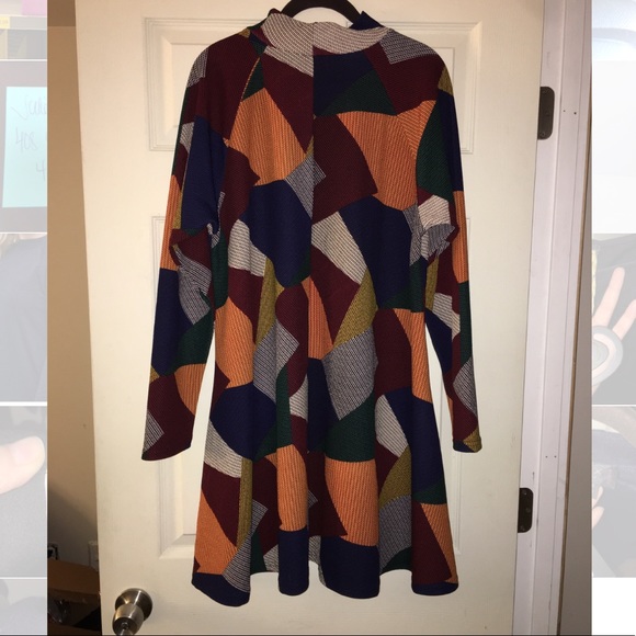 AX Paris Curve Patchwork High Neck Swing Dress - Picture 4 of 8